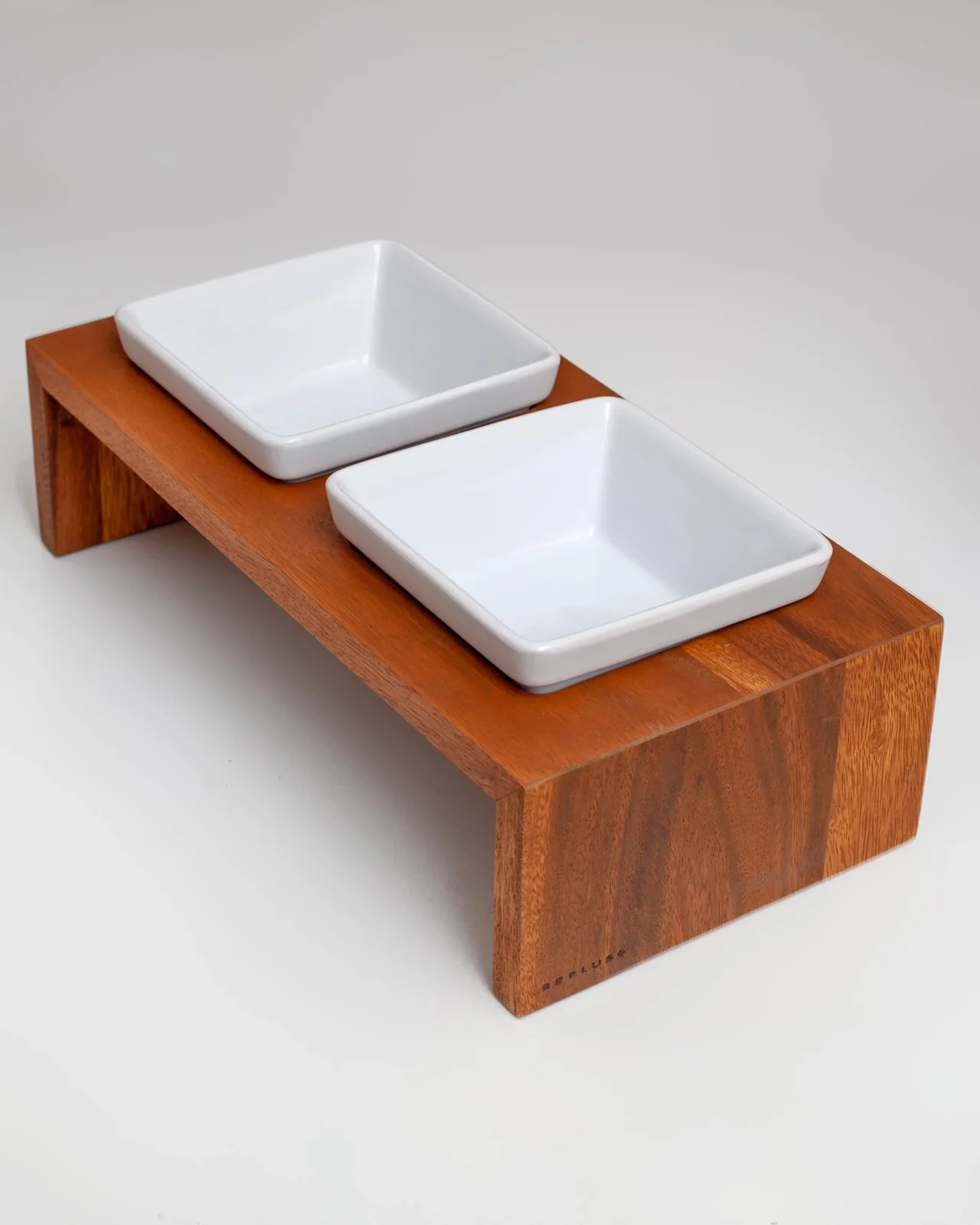 Artisan Double Wood Feeder in Bamboo (Drop-Ship) - Image 2