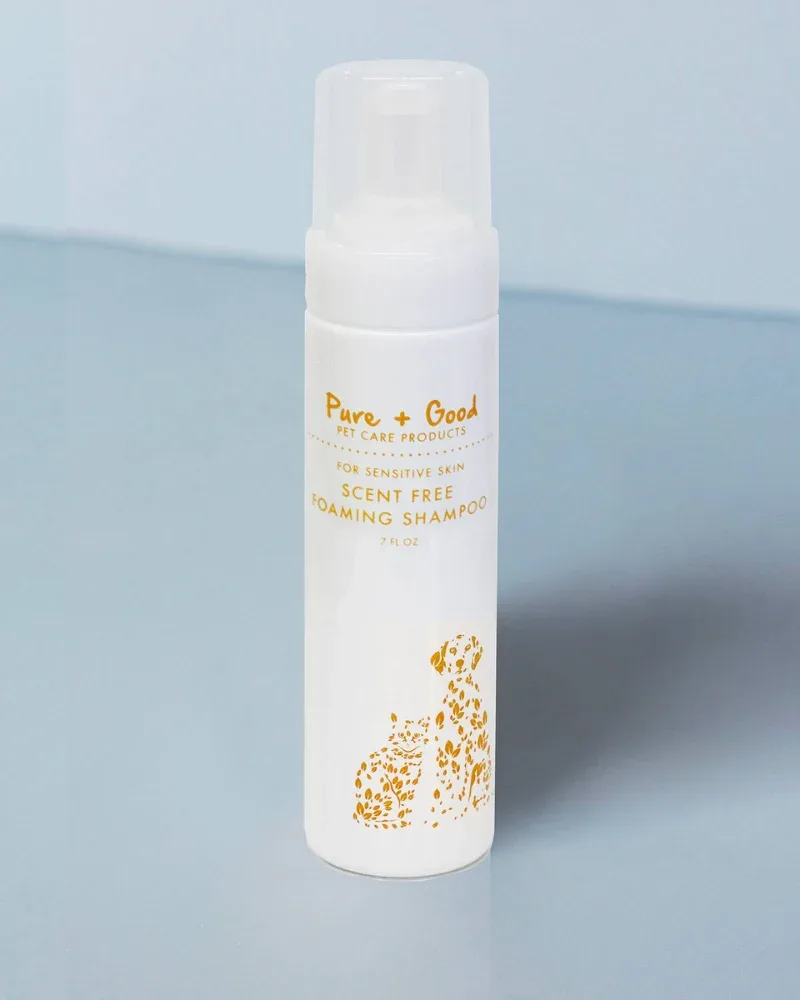 Scent Free Foaming Shampoo for Dogs & Cats - Image 2