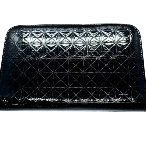 6 Shear Case Black by Zolitta