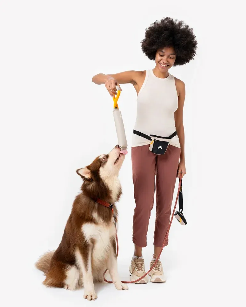 Tugger Dog Toy in Con Leche - Image 2