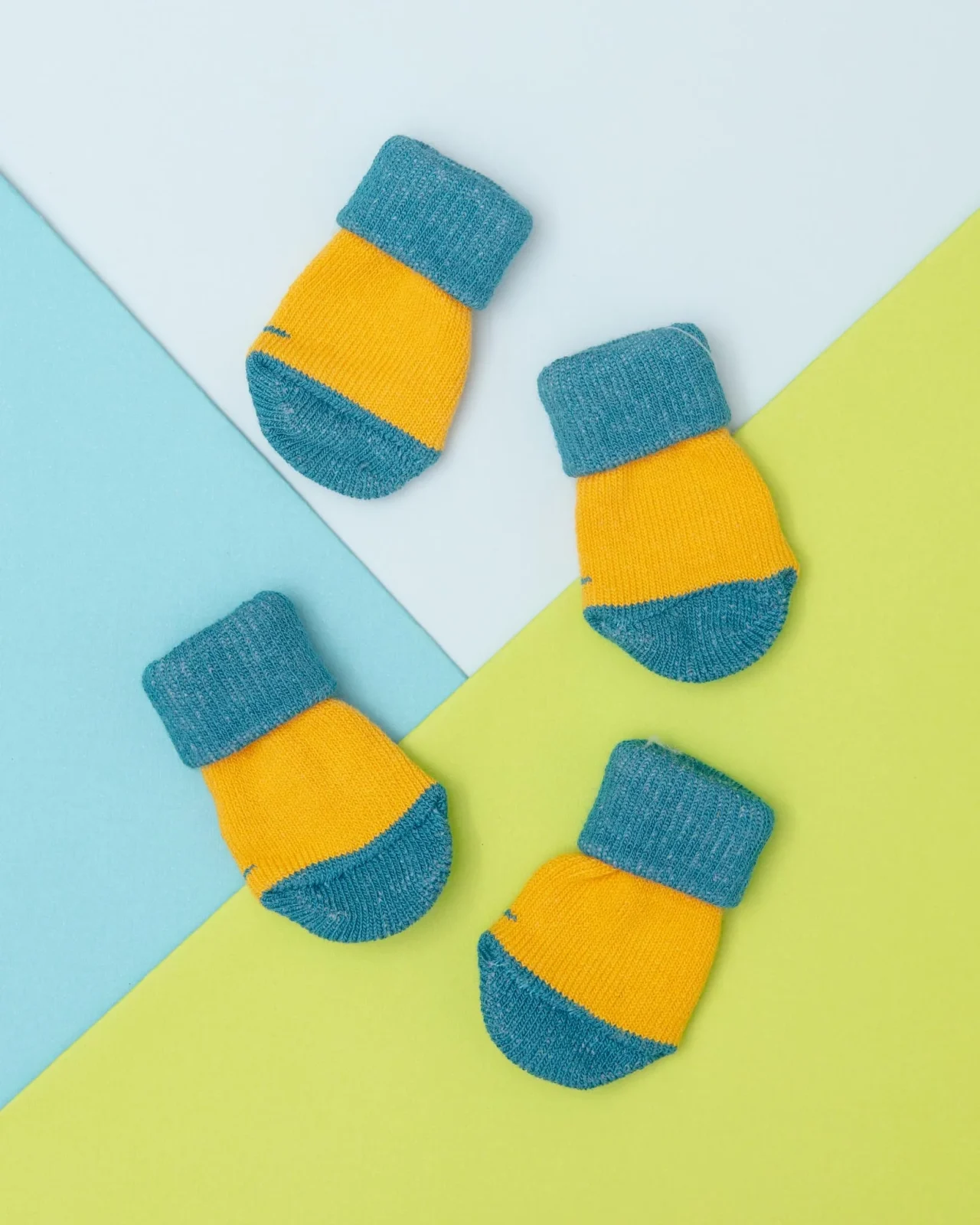 Grip Dog Socks In Yellow & Blue (FINAL SALE)