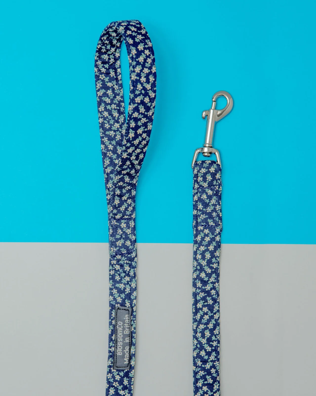 Dorothy Floral Dog Leash <>