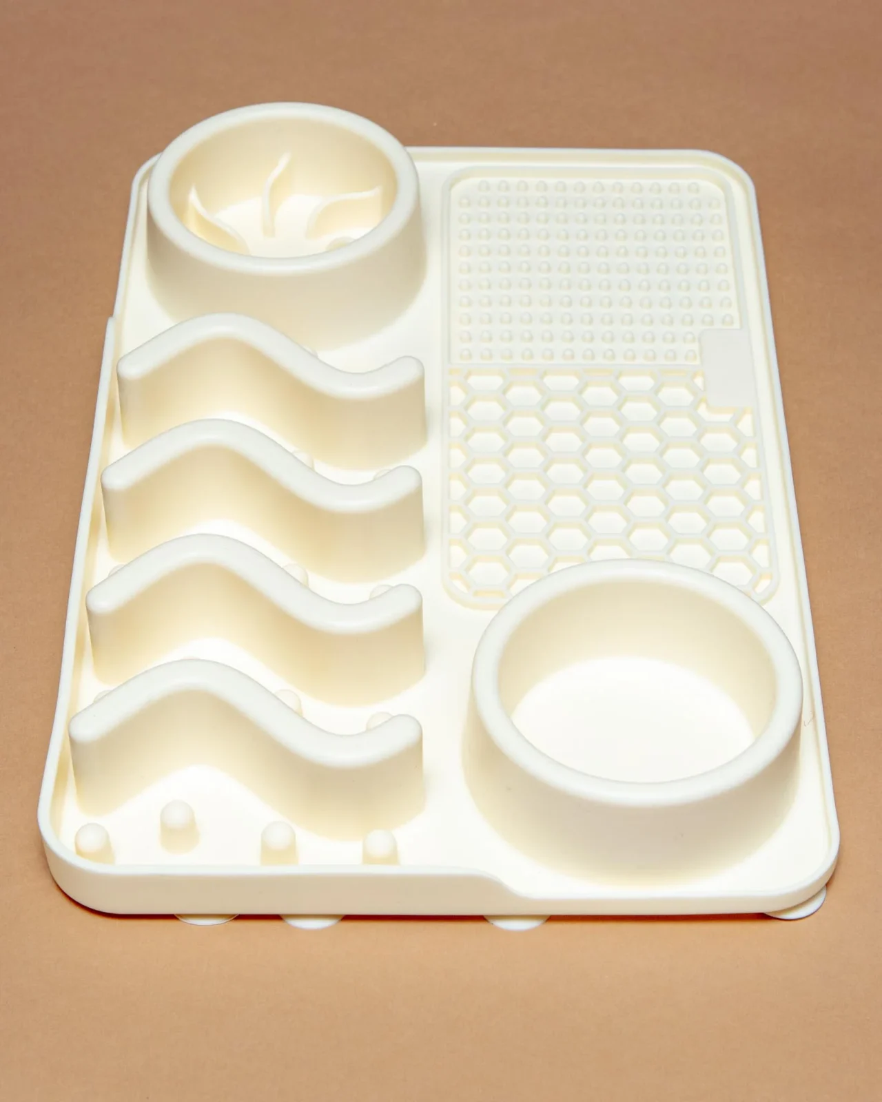 4-in-1 Silicone Feeding + Lick Mat