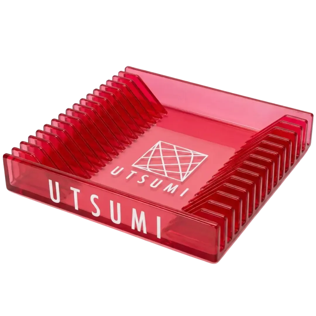 Comb and Shear Holder Pink by Utsumi