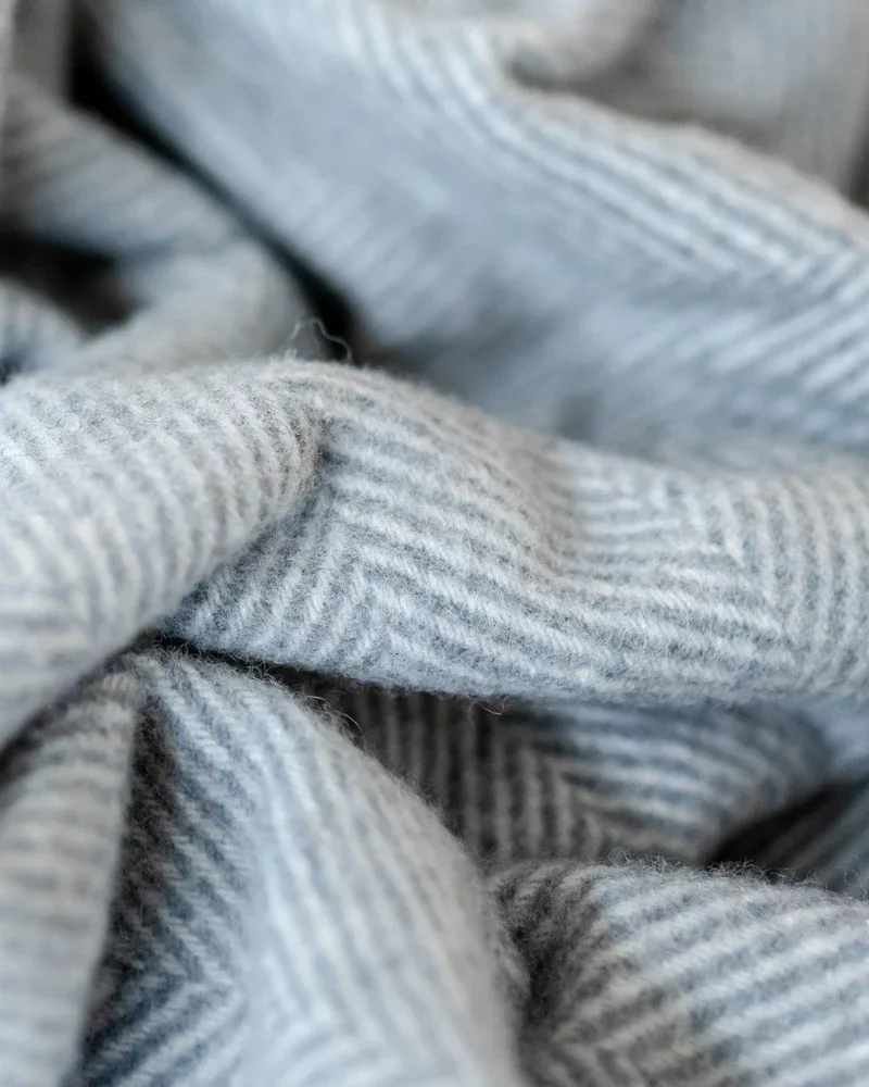 Recycled Wool Pet Blanket in Charcoal Herringbone - Image 2