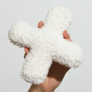 Hugs Boucle Squeaky Dog Toy