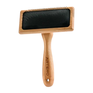 Nature Collection Protected Pin Medium Slicker Brush by Artero