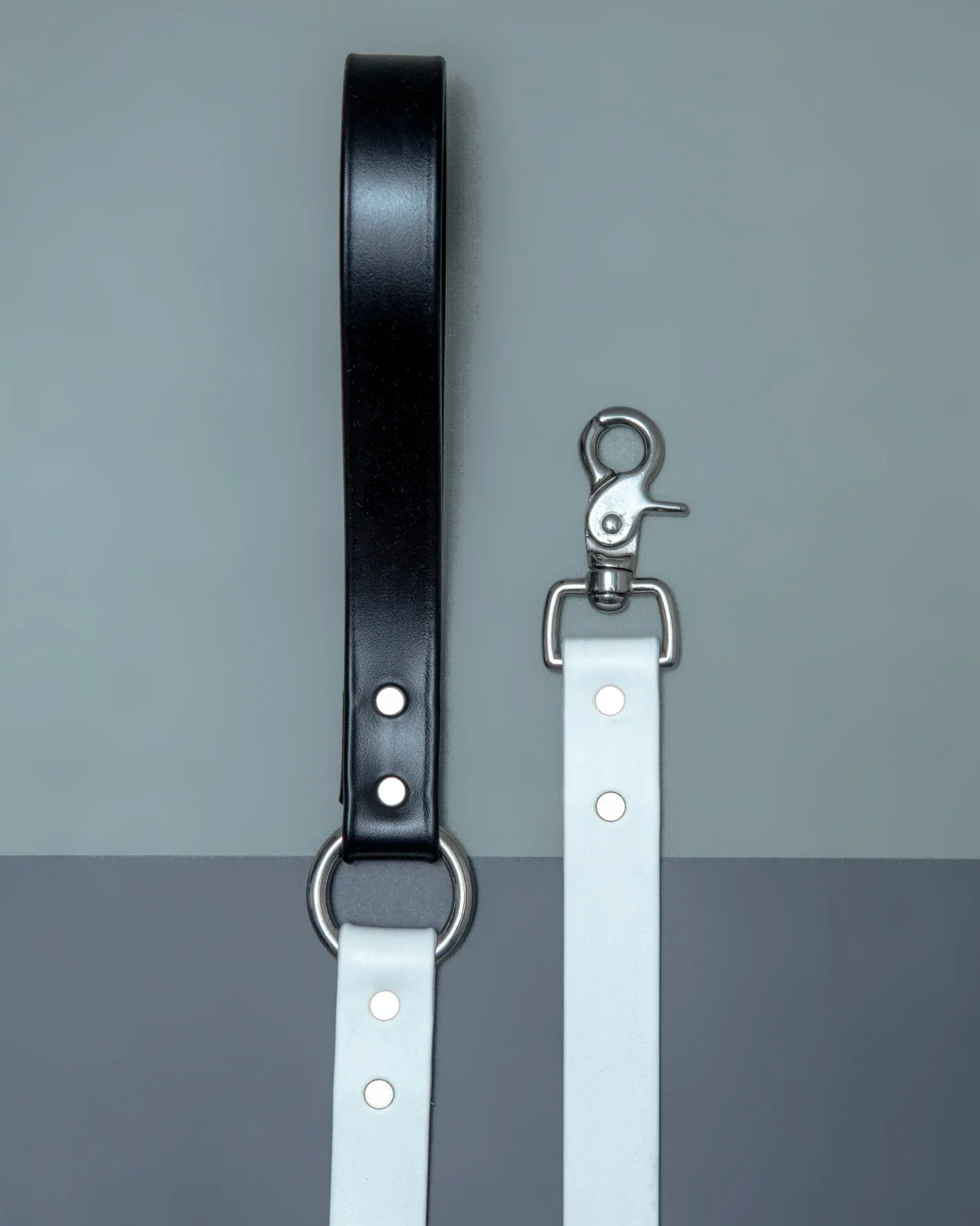 City Leash in Black & White (Made in the USA) <>