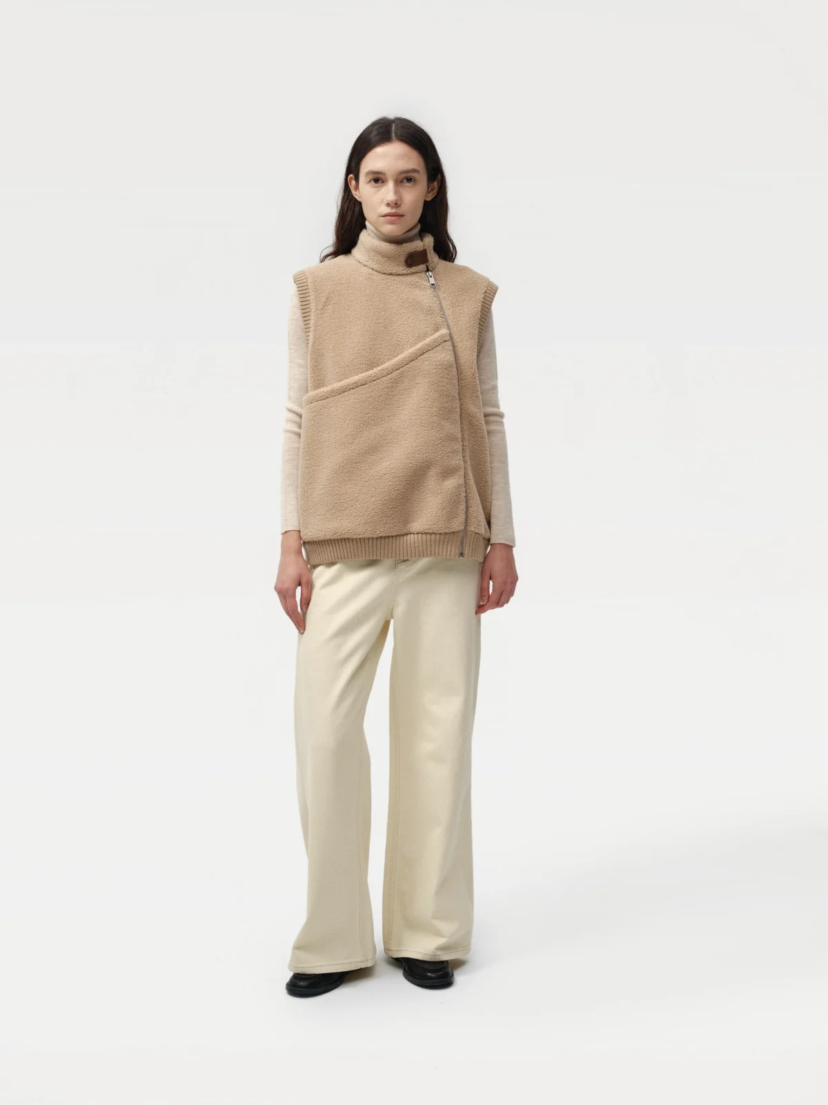 Classic Kangaroo Pouch Unisex Asymmetric Fleece Vest in Tan - Image 2