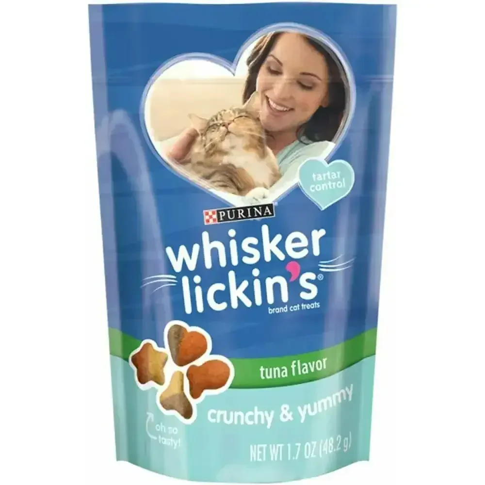 Purina Whisker Lickin's Crunch Lovers Tuna Flavored Cat Treats