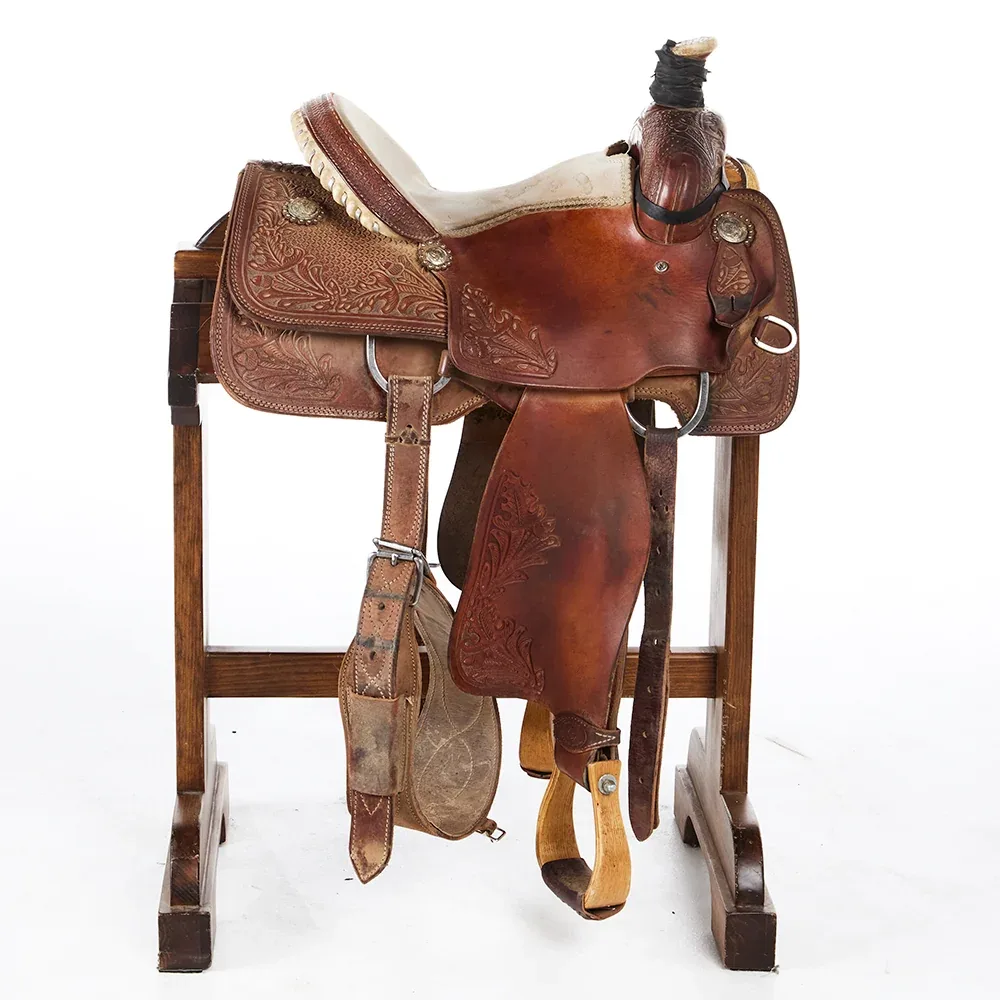 R Bar R Used 14in Acorn Tooled Team Roper - Image 2