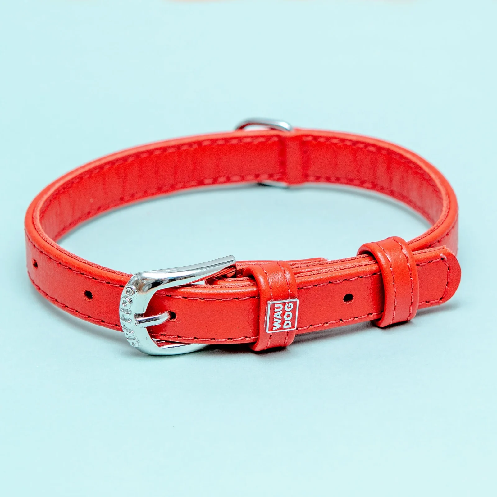Really Red Leather Dog Collar <>