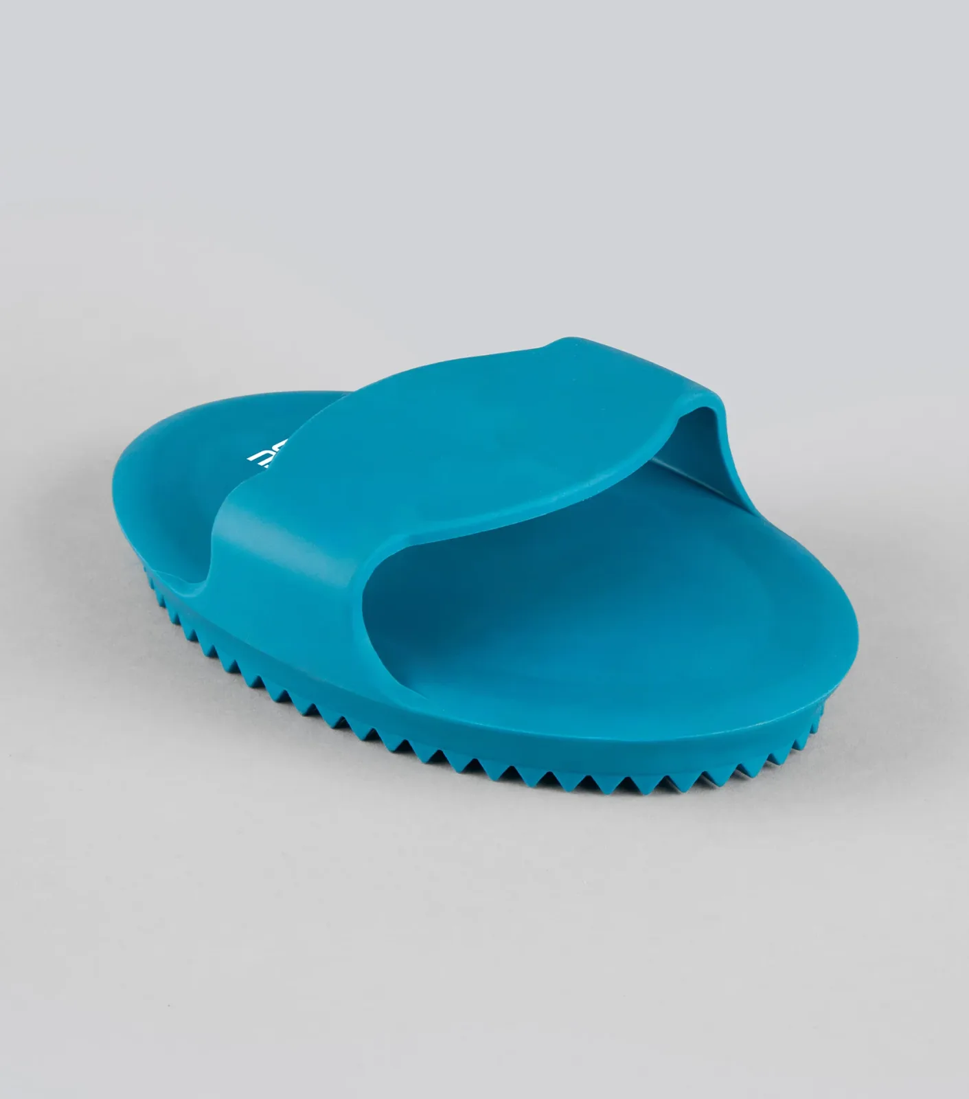 Rubber Curry Comb Med Blue