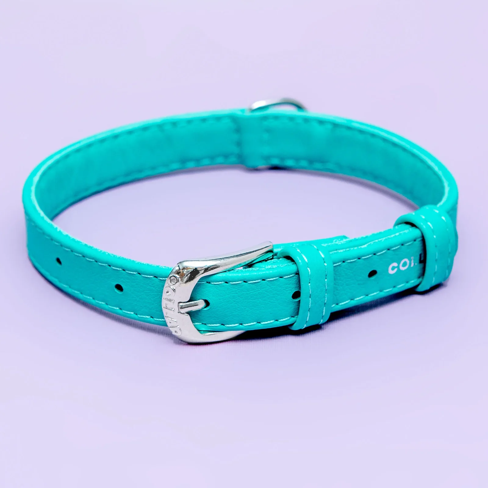 Spearmint Leather Dog Collar <>