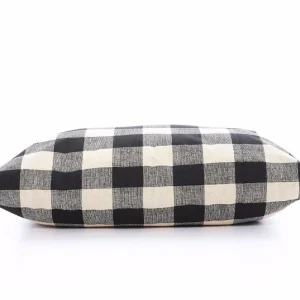THE FOGGY DOG | Buffalo Plaid Dog Bed Cover