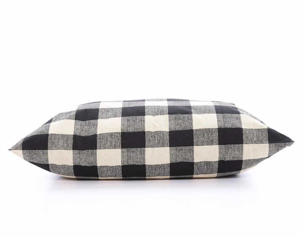 THE FOGGY DOG | Buffalo Plaid Dog Bed Cover
