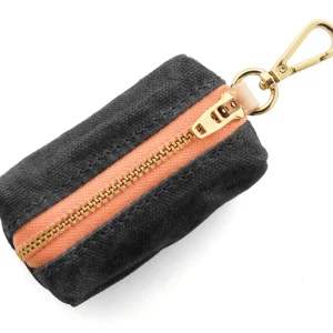 THE FOGGY DOG | Onyx Waxed Canvas Leash Bag