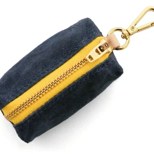 THE FOGGY DOG | Onyx Waxed Canvas Leash Bag (yellow zipper)