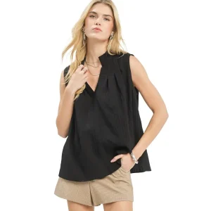 Umgee Usa Inc. Women's Black Sleeveless Textured Top