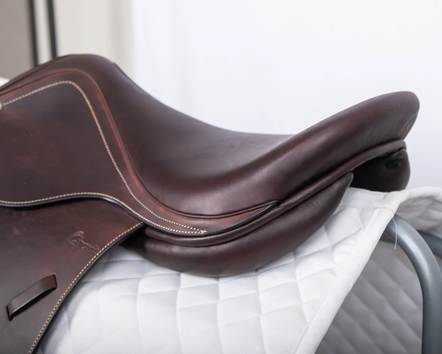 Used Circuit™ Premier Special EQ Saddle - Image 2