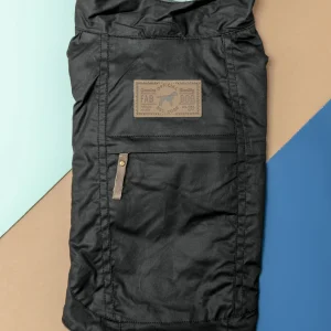 Waxed Utility Dog Coat in Black <>