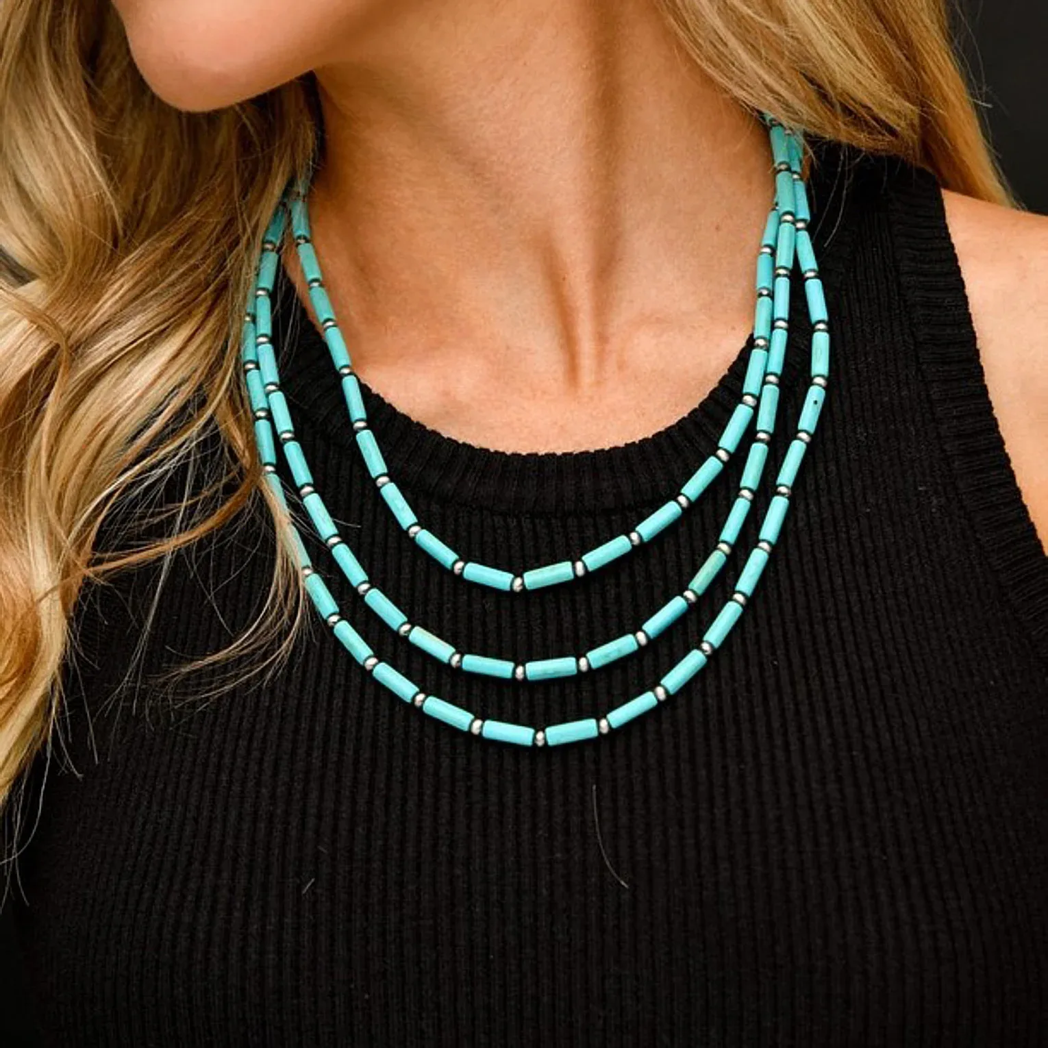 West And Company Three Str Turquoise and Navajo Pearl Necklace - Image 2