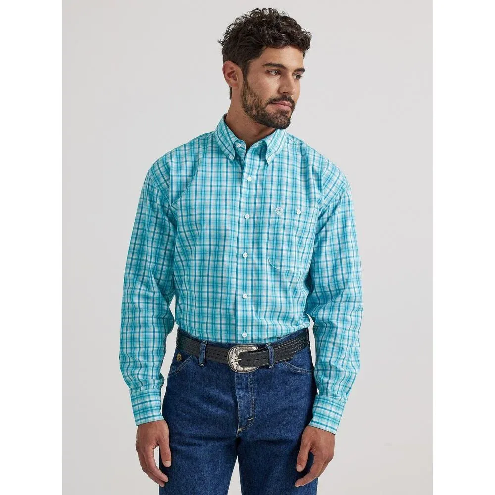 Wrangler Men's George Strait Long Sleeve Button Down