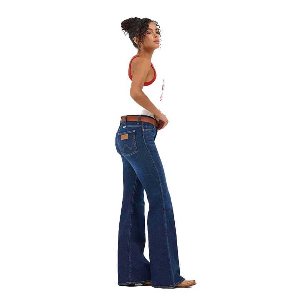 Wrangler Modern Womens Weathered Rinse Flare Jean - Image 2